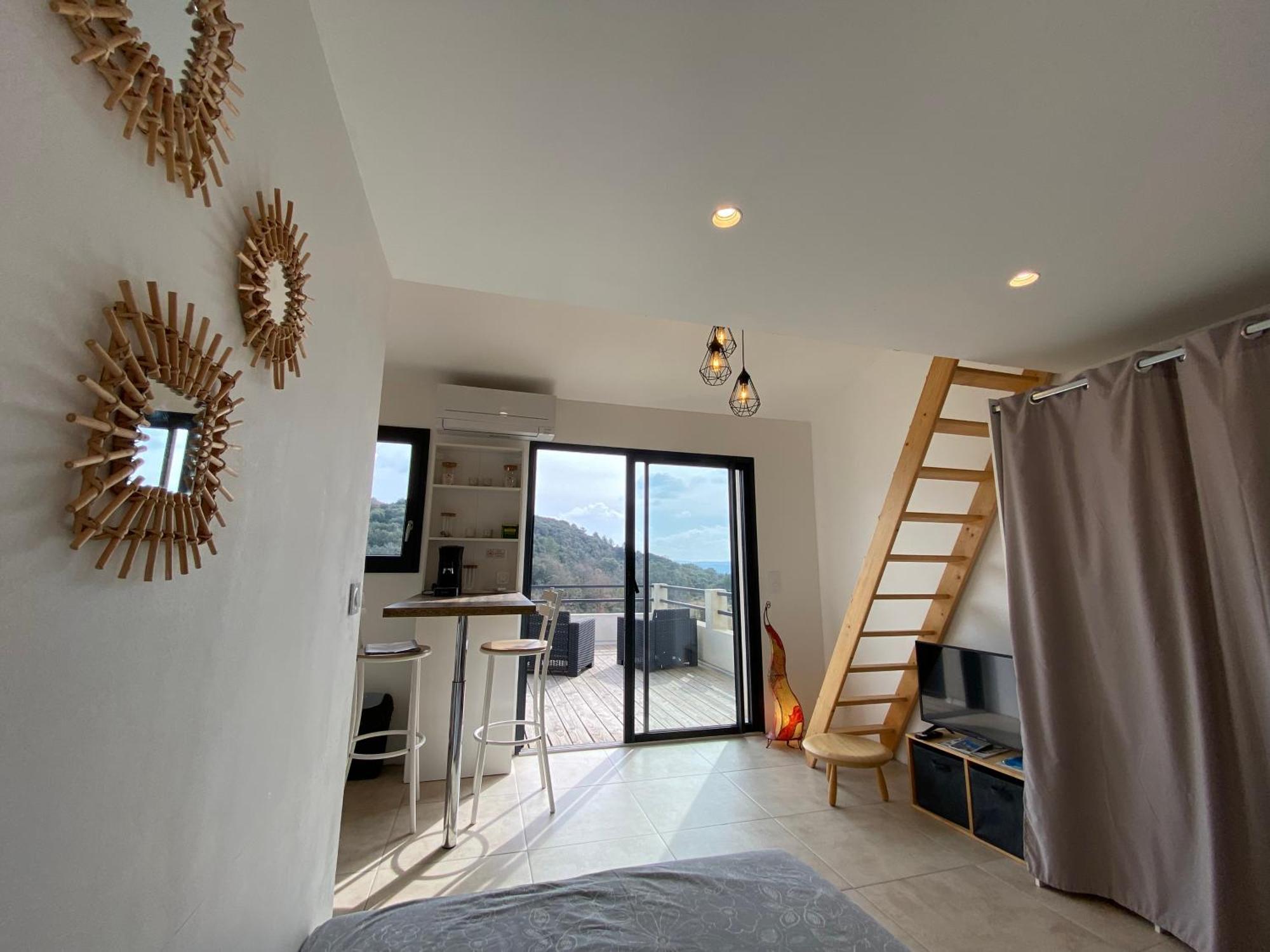 Studio Au Calme, Grande Terrasse Avec Vue Vallee Ginasservis エクステリア 写真